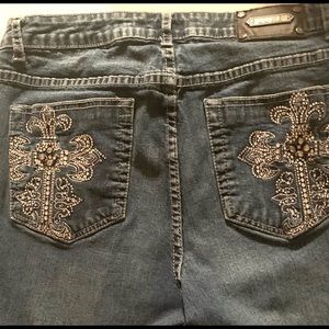 Tru Luxe Jeans with Rhinestone Pockets Size 30/10